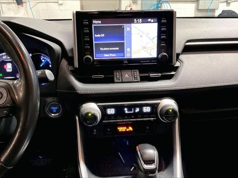 Used 2019 Toyota RAV4 Limited w/ Limited Grade Weather Package image 7