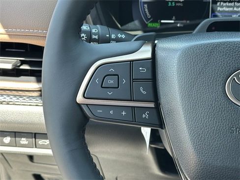 New 2026 Toyota Grand Highlander AWD Hybrid image 13