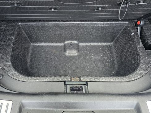 Used 2014 Cadillac SRX FWD image 6