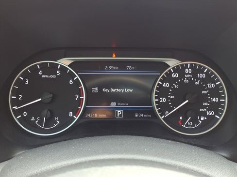 Used 2023 Nissan Sentra SV w/ SV Premium Package image 13