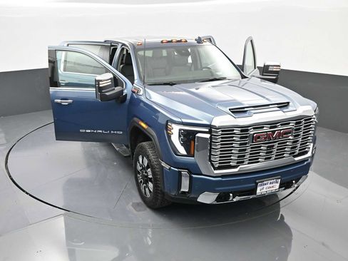 New 2025 GMC Sierra 2500 Denali w/ Denali Reserve Package image 69