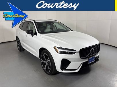 Used 2023 Volvo XC60 B5 Ultimate w/ Climate Package