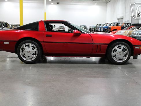 Used 1989 Chevrolet Corvette Coupe RWD image 27
