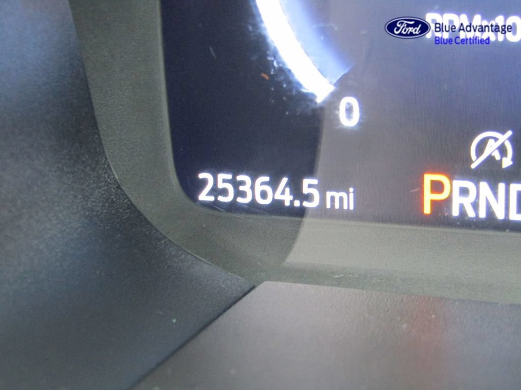 Used 2025 Ford Explorer Active AWD/4WD image 33