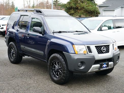 Used 2010 Nissan Xterra X image 8