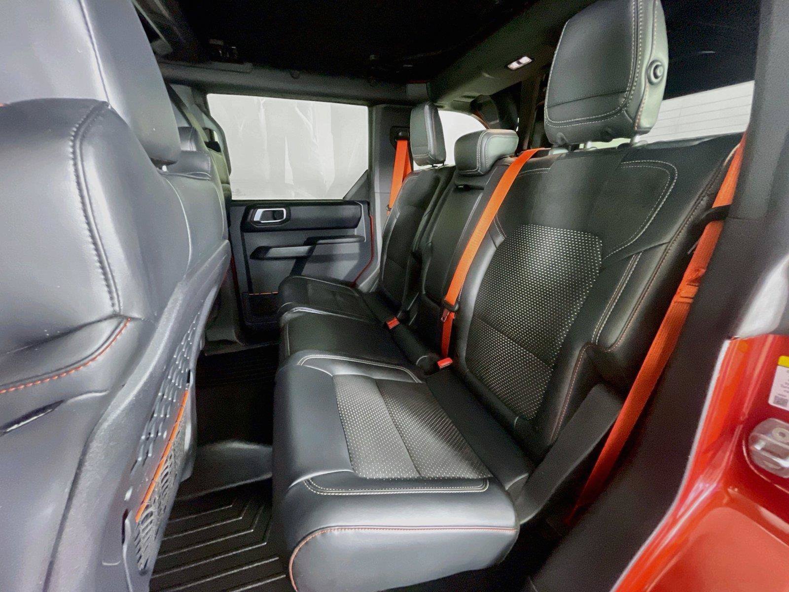 Used 2024 Ford Bronco Raptor w/ Interior Carbon Fiber Pack 6 AWD/4WD image 27