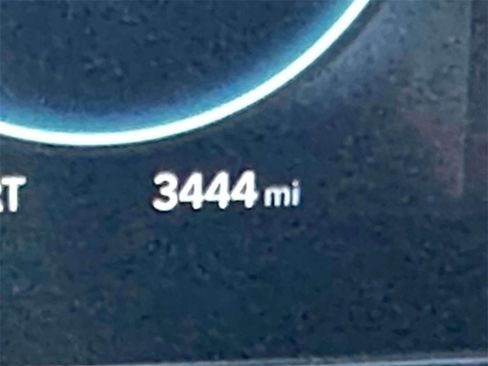 Used 2025 Hyundai Elantra SEL image 25