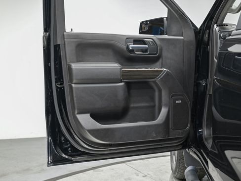 Used 2020 Chevrolet Silverado 1500 RST w/ All-Star Edition image 12