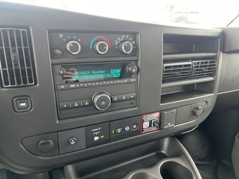 New 2025 GMC Savana 3500 w/ Power Convenience Package RWD image 14