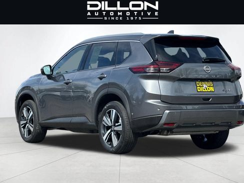 Used 2026 Nissan Rogue SL AWD/4WD image 6
