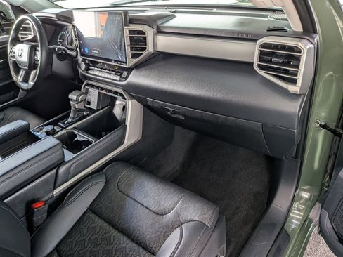 Used 2023 Toyota Tundra Limited image 32