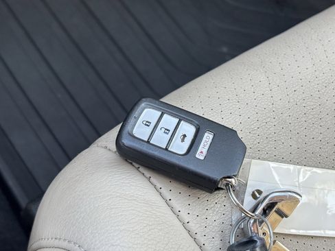 Used 2015 Honda Accord EX-L image 26