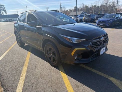 Used 2025 Subaru Crosstrek 2.5i Sport AWD/4WD image 3