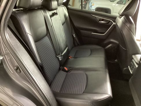Used 2022 Toyota RAV4 XSE w/ XSE Grade Weather Package AWD/4WD image 21