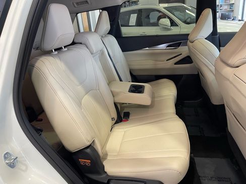 Used 2024 INFINITI QX60 Luxe w/ Cargo Package AWD/4WD image 46