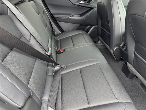 New 2026 Chevrolet Equinox LT w/ Convenience Package II image 9