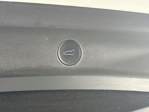 Used 2022 Tesla Model Y Performance AWD/4WD image 27