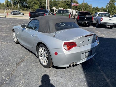 Used 2007 BMW Z4 3.0i RWD image 2