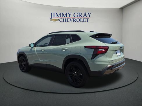 New 2026 Chevrolet Trax ACTIV w/ Driver Confidence Package FWD image 3