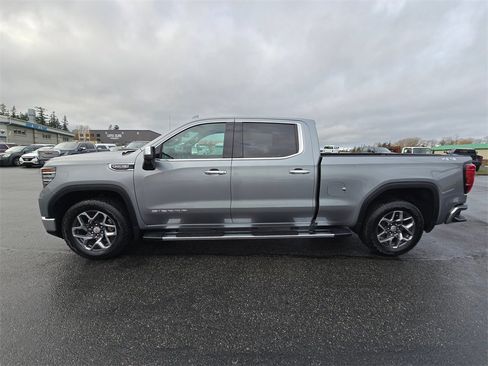 Used 2024 GMC Sierra 1500 SLT w/ SLT Premium Plus Package image 7