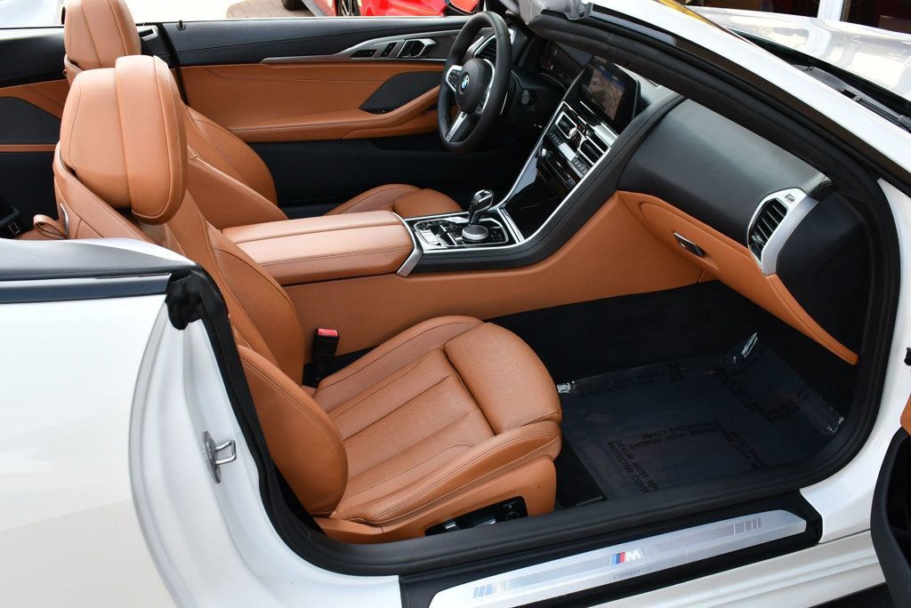 Used 2020 BMW 840i Convertible w/ M Sport Package RWD image 19