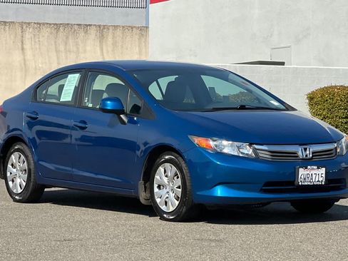 Used 2012 Honda Civic LX image 5