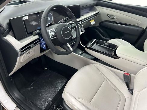 New 2026 Hyundai Tucson Limited FWD image 12