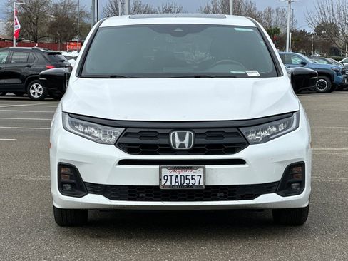 Used 2025 Honda Odyssey Sport-L image 9