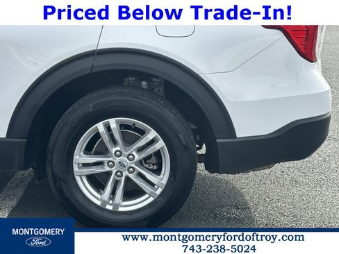 Used 2023 Ford Explorer XLT w/ Equipment Group 202A image 37