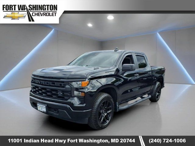 Used 2026 Chevrolet Silverado 1500 Custom w/ Turbomax Blackout Package AWD/4WD image 8