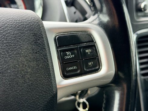 Used 2019 Dodge Grand Caravan GT image 10