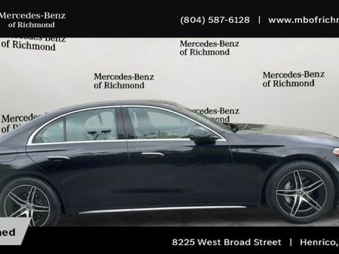 Used 2024 Mercedes-Benz E 350 4MATIC Sedan image 3
