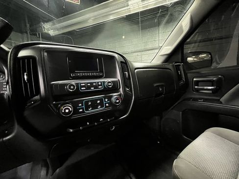 Used 2015 Chevrolet Silverado 1500 W/T w/ Special Service Package AWD/4WD image 8