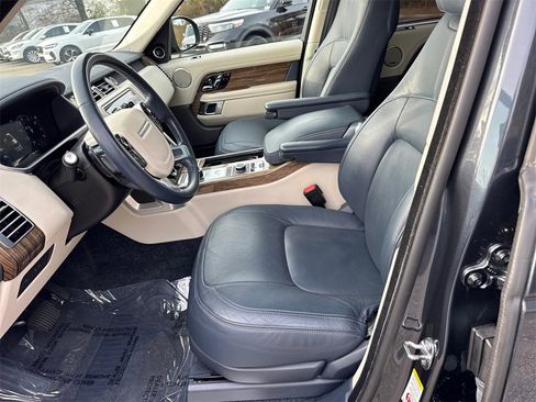 Used 2019 Land Rover Range Rover Long Wheelbase Supercharged image 9