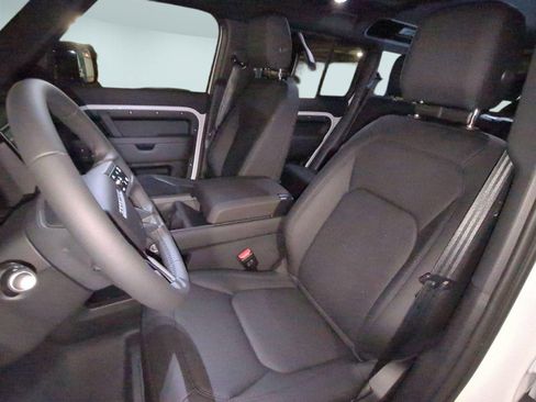 New 2026 Land Rover Defender 110 S AWD/4WD image 15