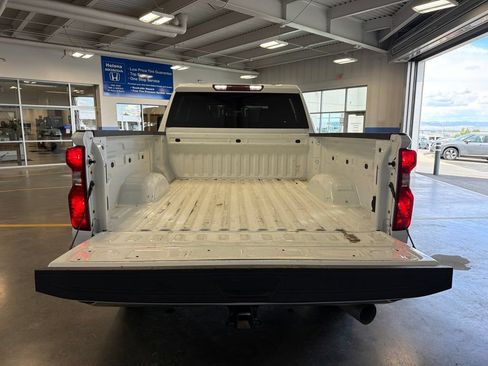 Used 2025 Chevrolet Silverado 2500 LT w/ Convenience Package AWD/4WD image 24