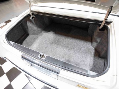 Used 1990 Cadillac De Ville Coupe image 6