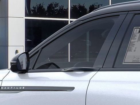 New 2026 Lincoln Nautilus Reserve w/ Jet Appearance Package image 39