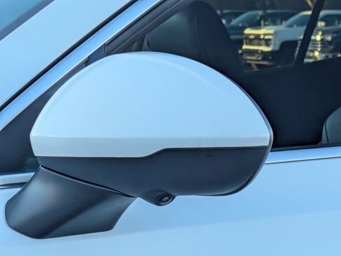 Certified 2025 Buick Envision Preferred image 11