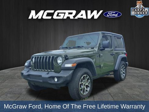 Used 2024 Jeep Wrangler Sport AWD/4WD image 1