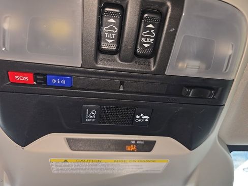 Used 2018 Subaru Crosstrek 2.0i Limited AWD/4WD image 23
