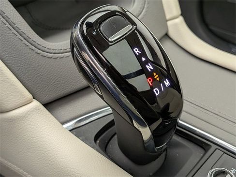 Certified 2023 Cadillac XT5 Premium Luxury w/ Technology Package image 17