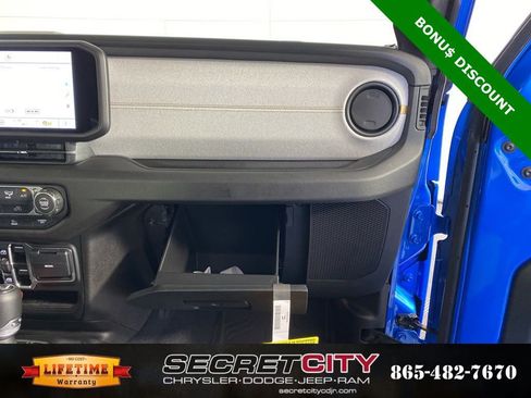 New 2026 Jeep Wrangler Unlimited Sport image 32