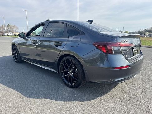 Used 2025 Honda Civic Sport image 5
