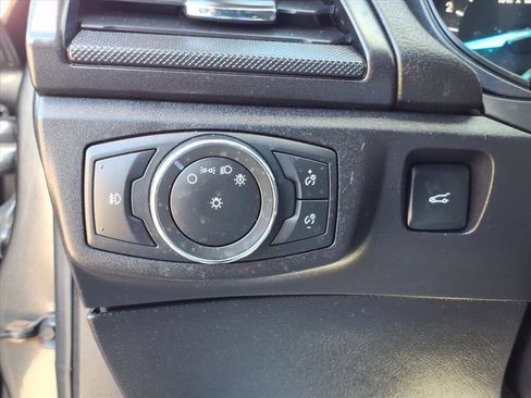 Used 2018 Ford Fusion S w/ Equipment Group 101A image 15