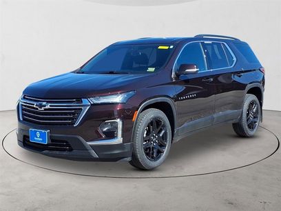 Used 2022 Chevrolet Traverse LT