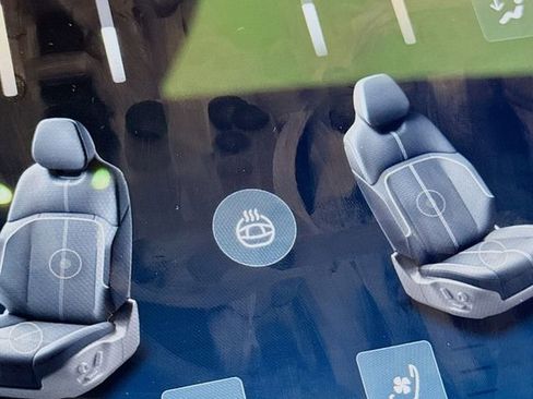 Used 2024 Lucid Air Touring AWD/4WD image 19