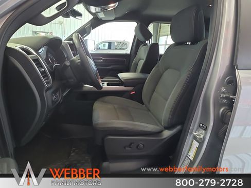 Used 2024 RAM 1500 Big Horn AWD/4WD image 9