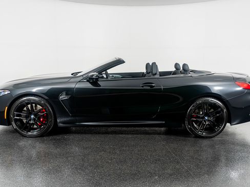 Used 2025 BMW M8 Competition image 18