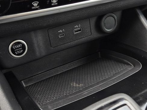 Certified 2023 Nissan Rogue SV FWD image 22